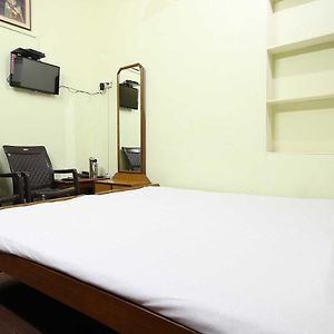 Triple Room Bathroom